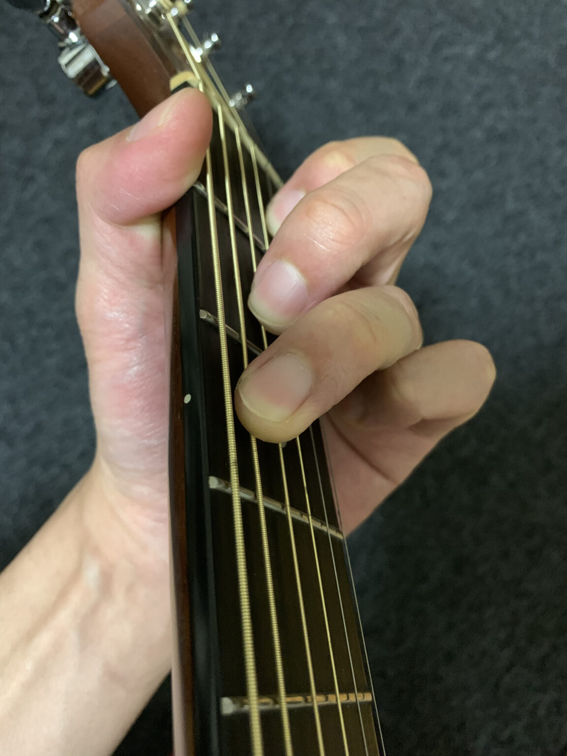 【ギタリスト必見】CAGEDシステム完全攻略!指板を制覇する秘訣 - mUcanMusicSchool.